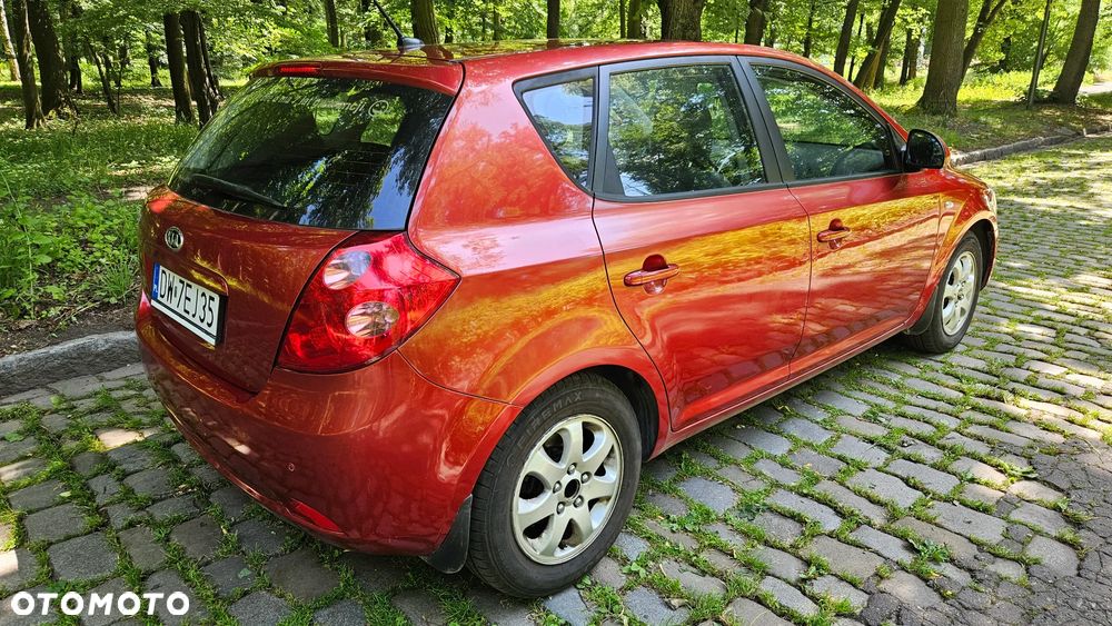 Kia Ceed 1.6 Optimum + - 5