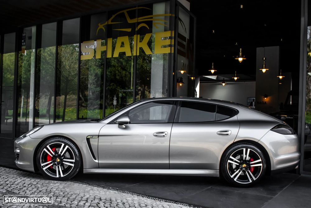Porsche Panamera Platinum Edition - 7