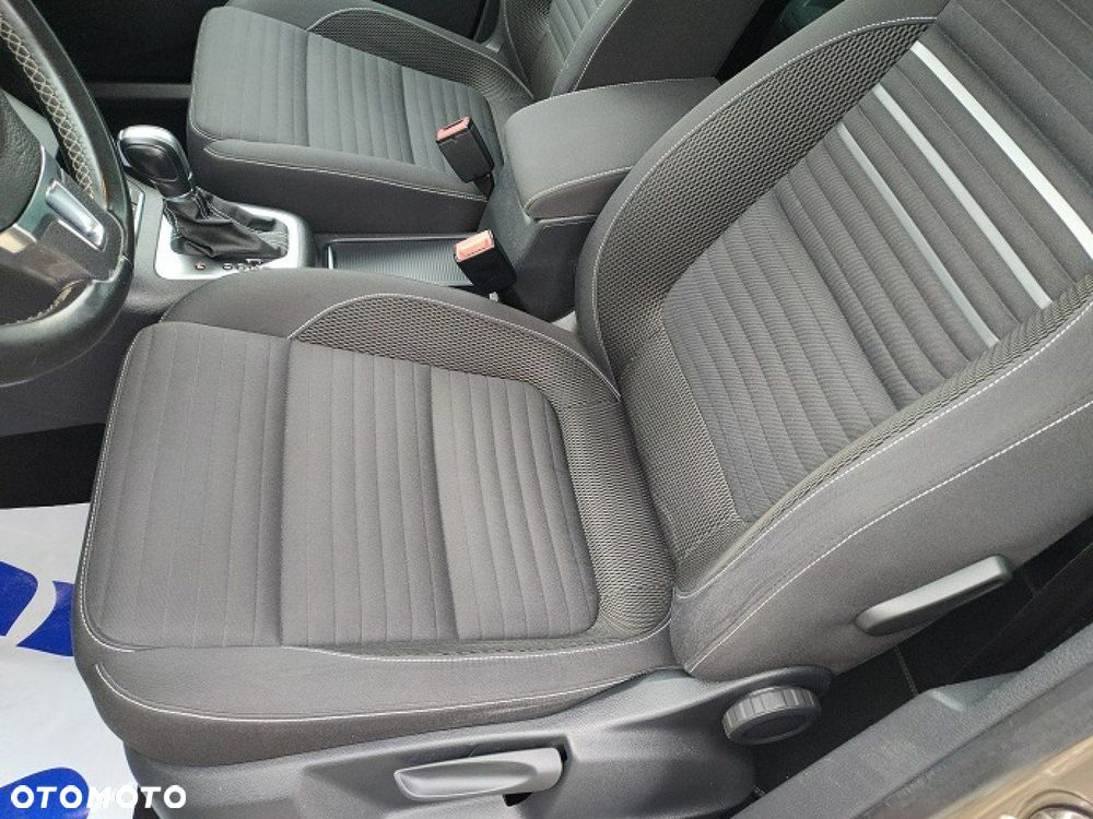 Volkswagen Tiguan - 27
