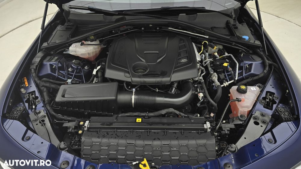 Alfa Romeo Giulia 2.0 Turbo RWD AT8 Super - 24