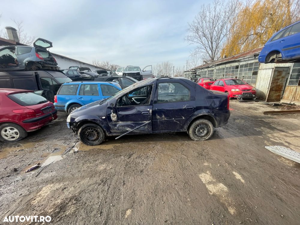 Dezmembrez Dacia Logan I facelift 1.5 dCi Euro5 55kW 75CP FAP an 2011 - 4