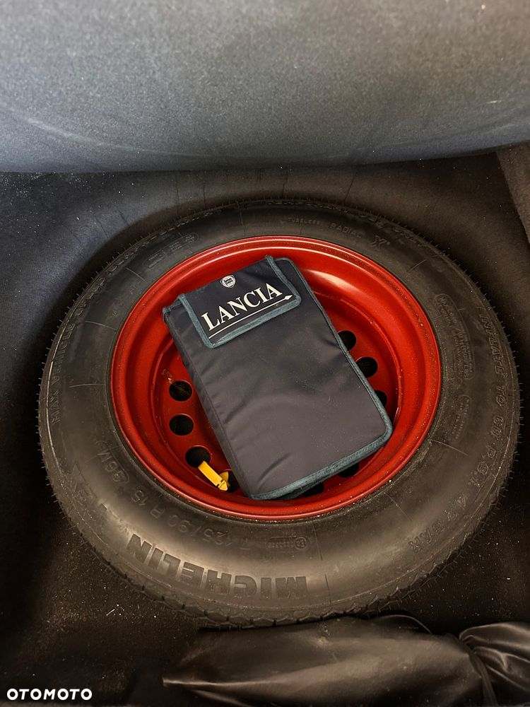 Lancia Kappa 3.0 LX - 37