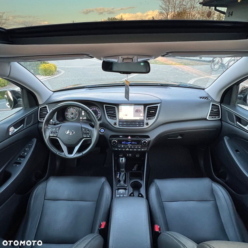 Hyundai Tucson - 32