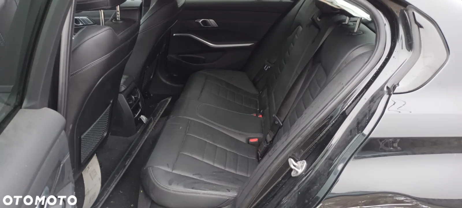 BMW Seria 3 330e M Sport sport - 14