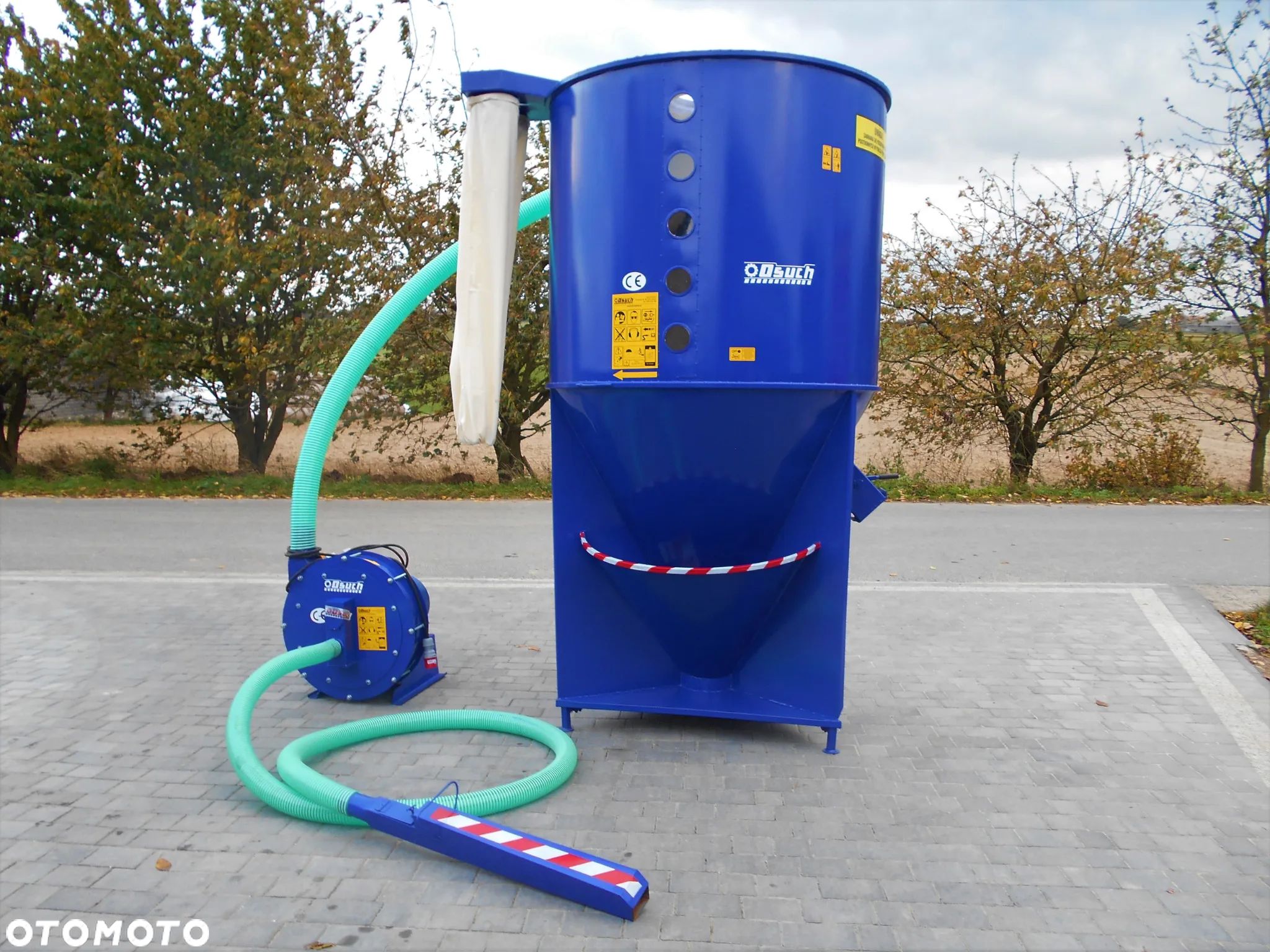 mieszalnik 0,5-2t + śrutownik/rozdrabniacz/młynek OSUCH zestaw AGREGAT PASZOWY (wąż ssący 5m + tłoczący 3m +ssawa+ worki) waga TRANSPORT od ręki - 1