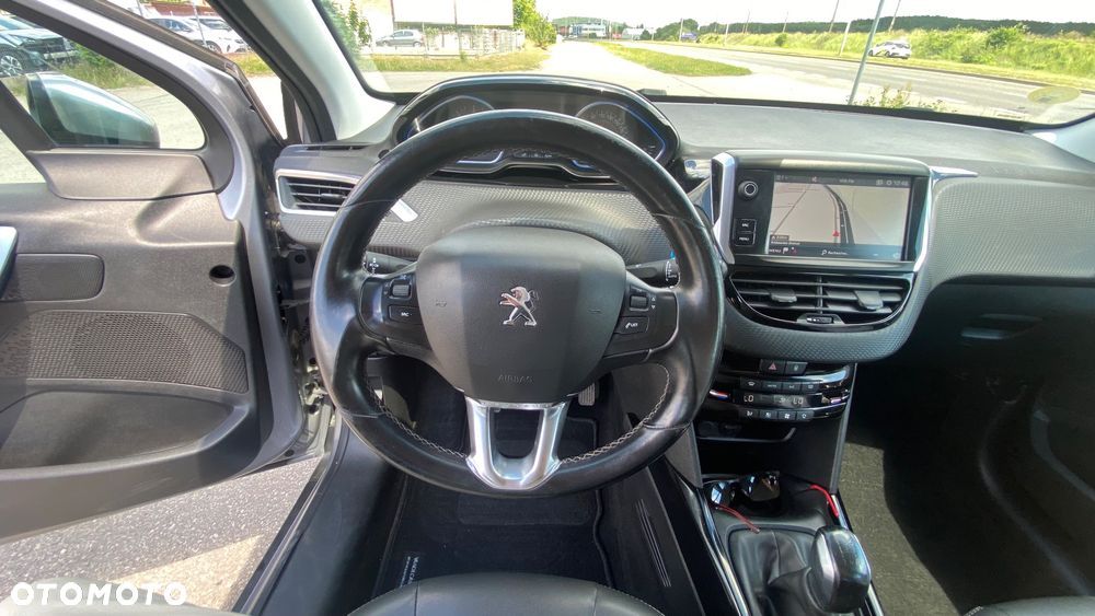 Peugeot 2008 BlueHDi 100 STOP & START Allure - 35