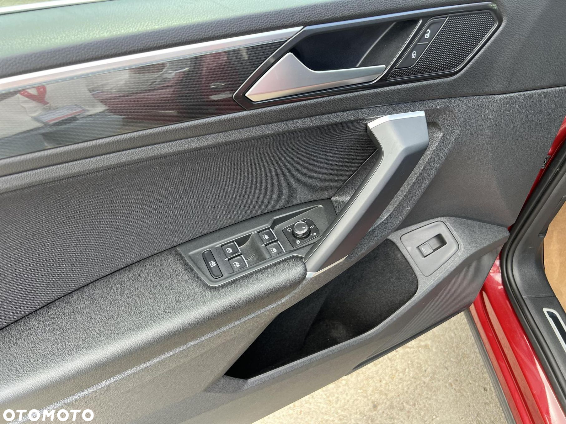 Volkswagen Tiguan - 13