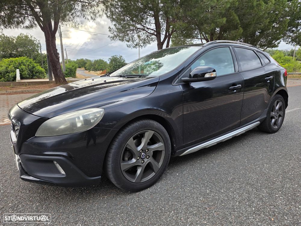 Volvo V40 1.6 D2 Summum - 3
