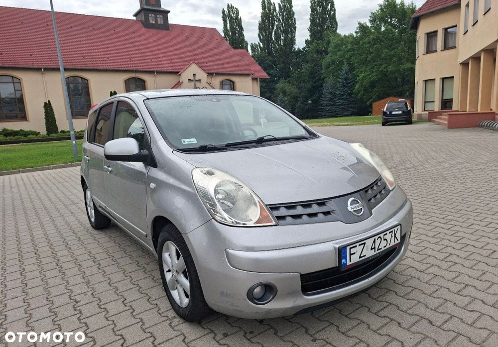 Nissan Note - 1