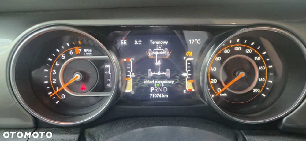 Jeep Wrangler - 19