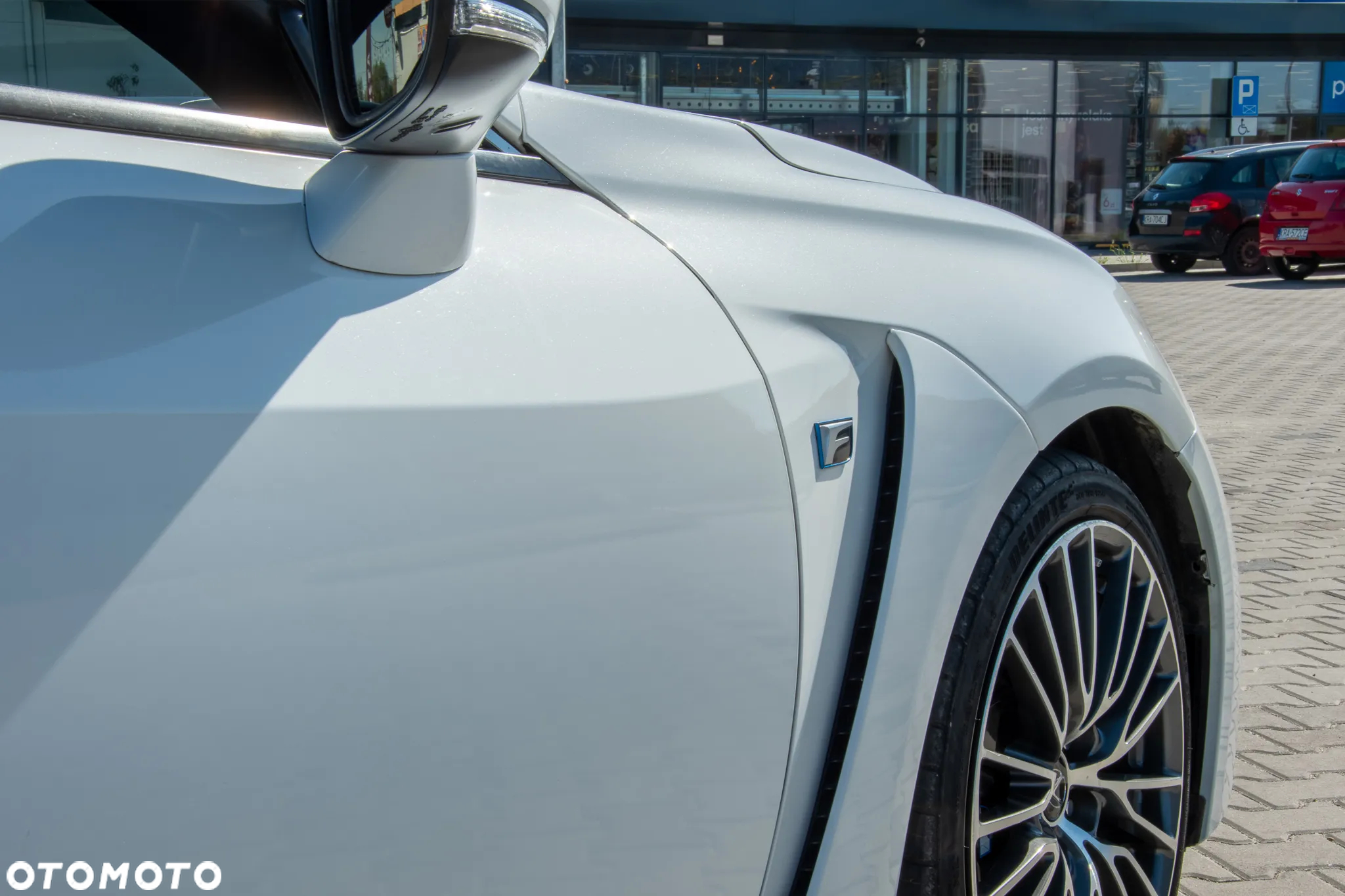 Lexus RC F Prestige - 12