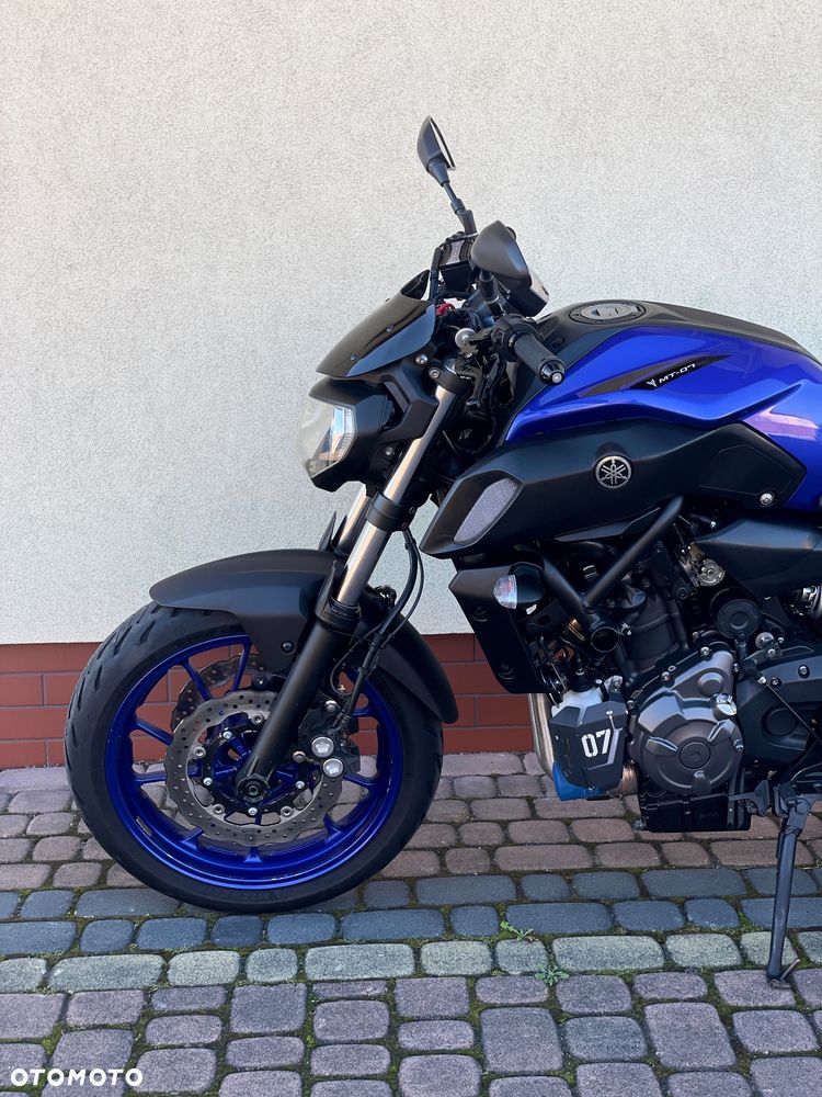 Yamaha MT - 16