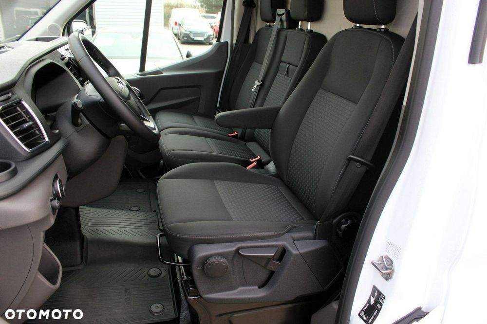 Ford Transit - 13
