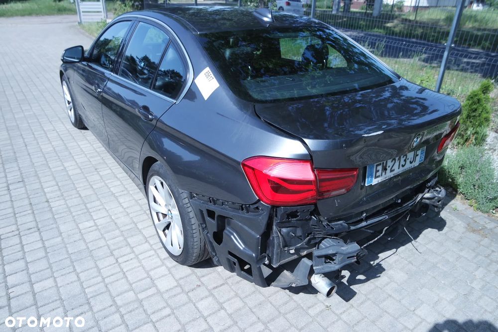 BMW Seria 3 318d Luxury Line - 8