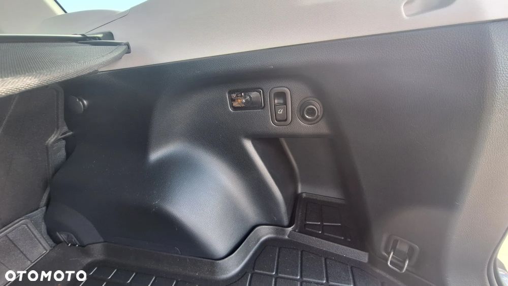 Subaru Forester 2.0 XT Platinum Lineartronic - 26