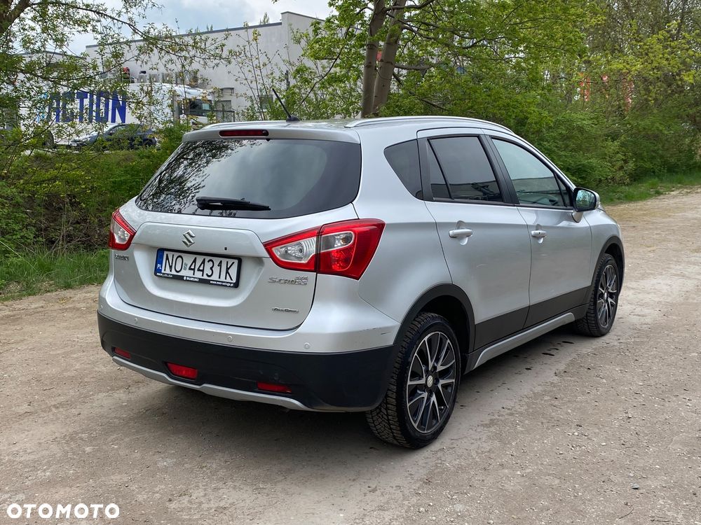 Suzuki SX4 S-Cross 1.6 Premium 4WD - 6