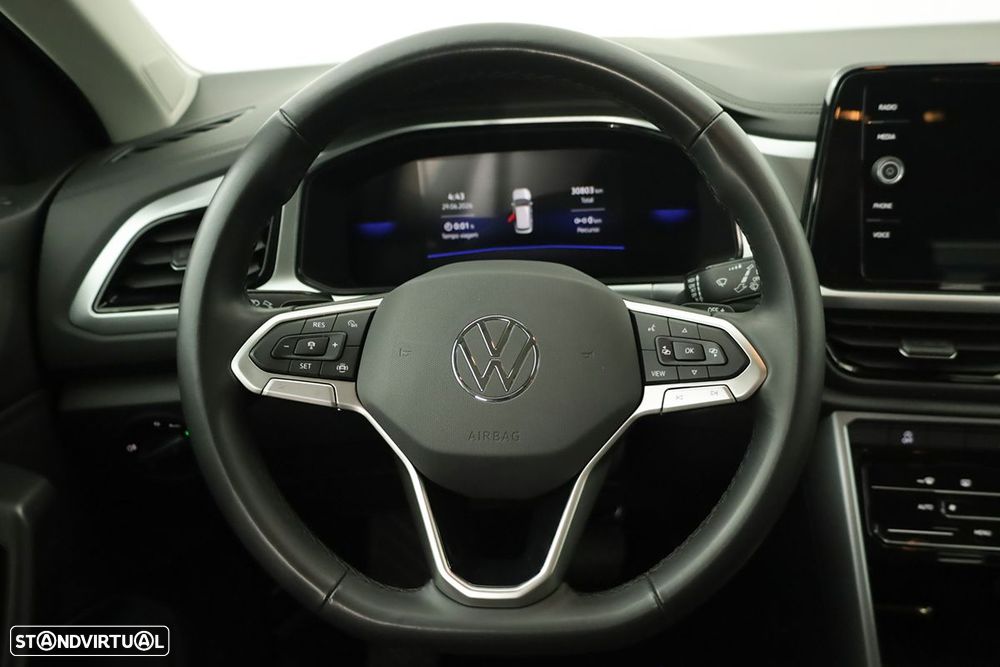 VW T-Roc 1.5 TSI Urban DSG - 14