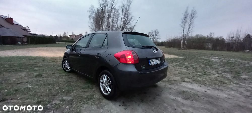 Toyota Auris 1.4 D-4D Luna - 7