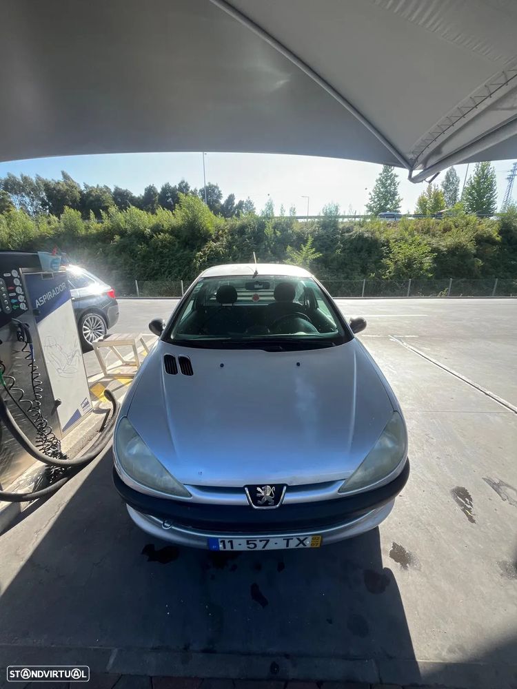 Peugeot 206 - 8