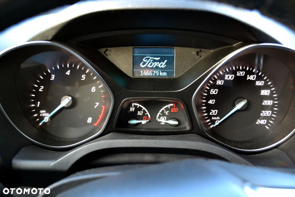 Ford Kuga 1.6 EcoBoost 2x4 Trend - 15