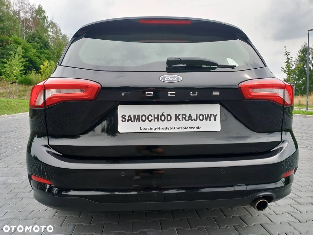 Ford Focus 1.5 TDCi SYNC Edition - 10