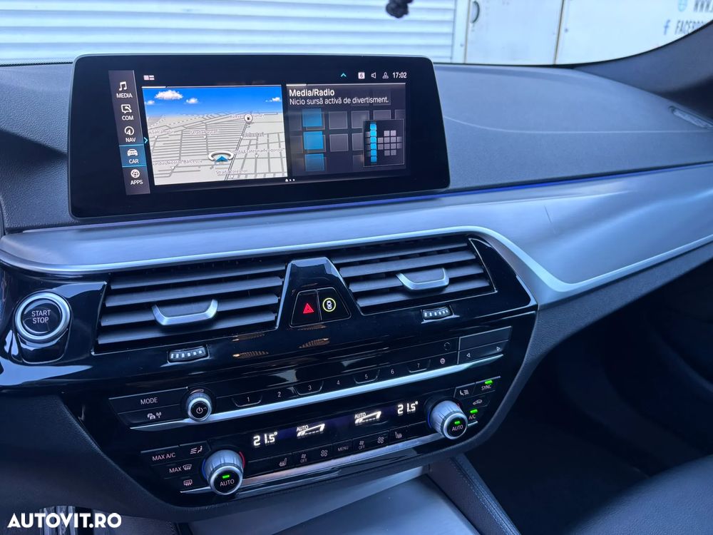 BMW Seria 5 530e Aut. M Sport Edition - 23