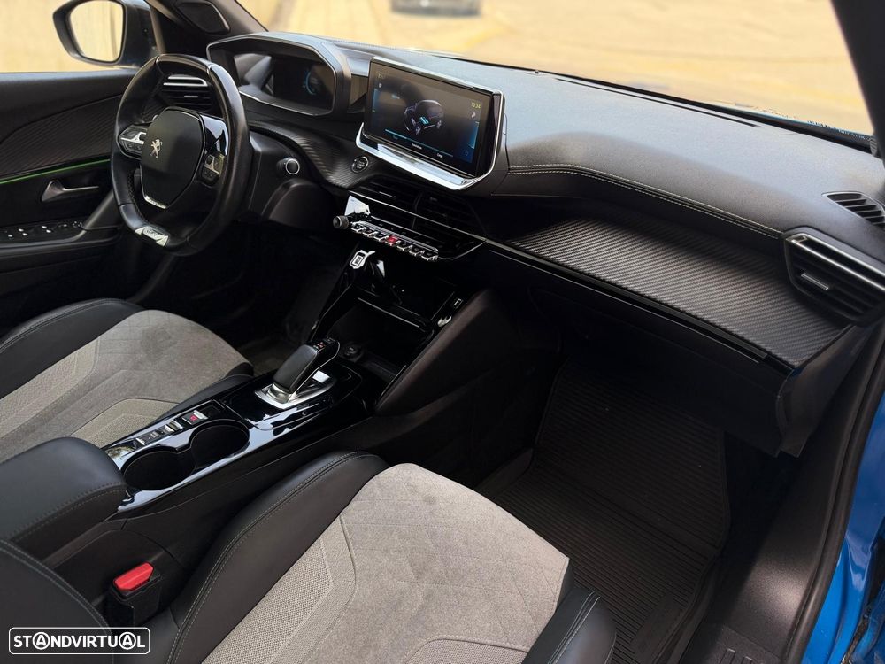 Peugeot e-2008 GT - 31