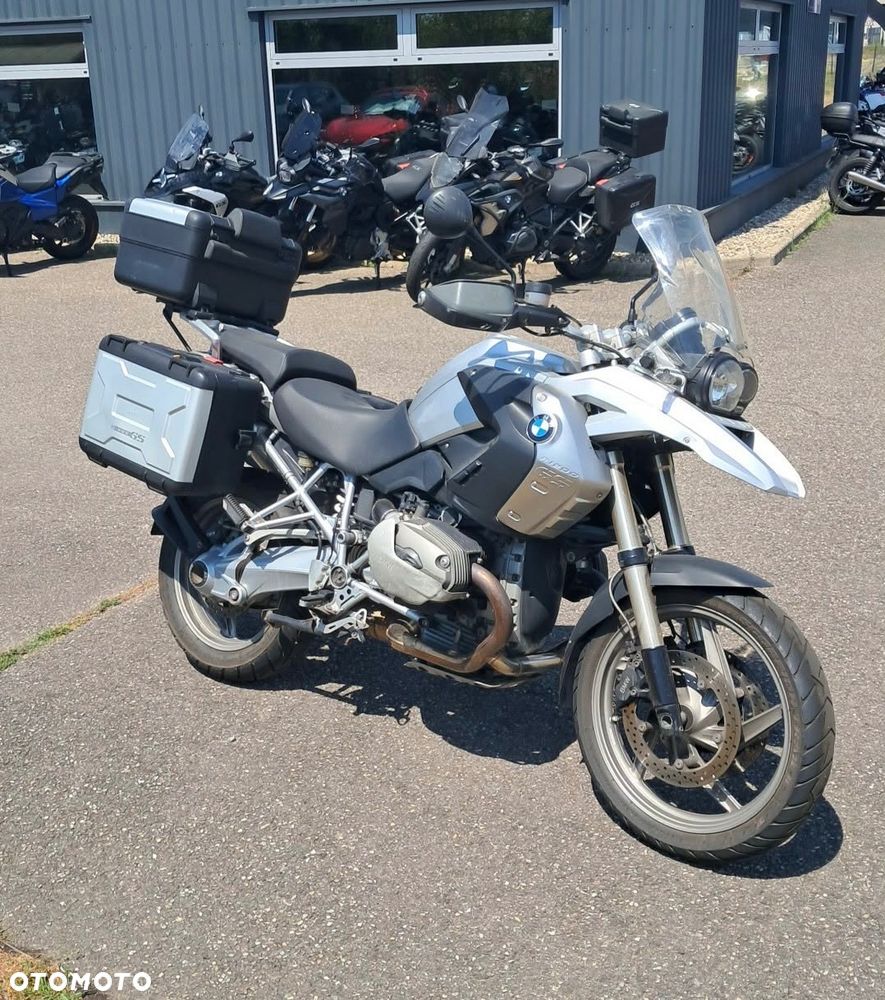 BMW R - 1
