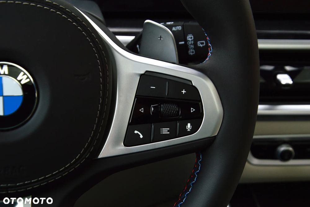 BMW X7 M60i xDrive mHEV sport - 35