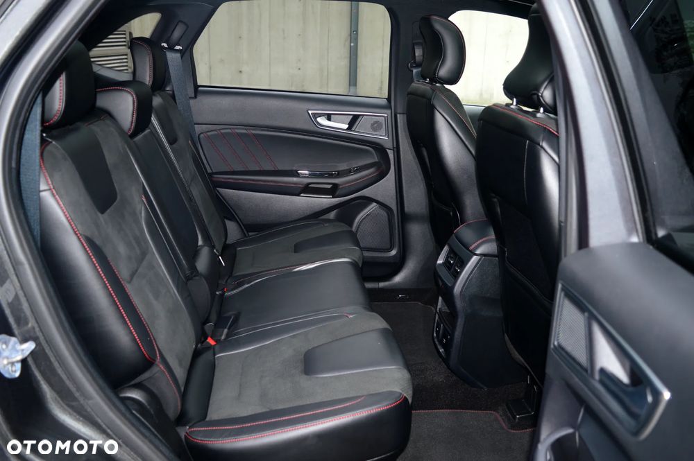 Ford Edge 2.0 EcoBlue Bi-Turbo 4x4 ST-LINE - 12