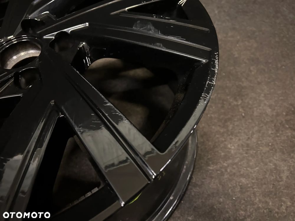 Alufelga VW Golf VIII GTI 18 cali 5x112 1szt. 5H0601025AE - 4