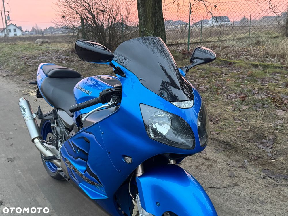 Kawasaki ZX - 3