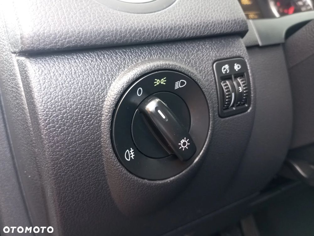 Volkswagen Golf Plus - 20