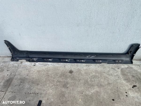 Prag Stanga VOLVO XC70 2008+ 30763661 - 4