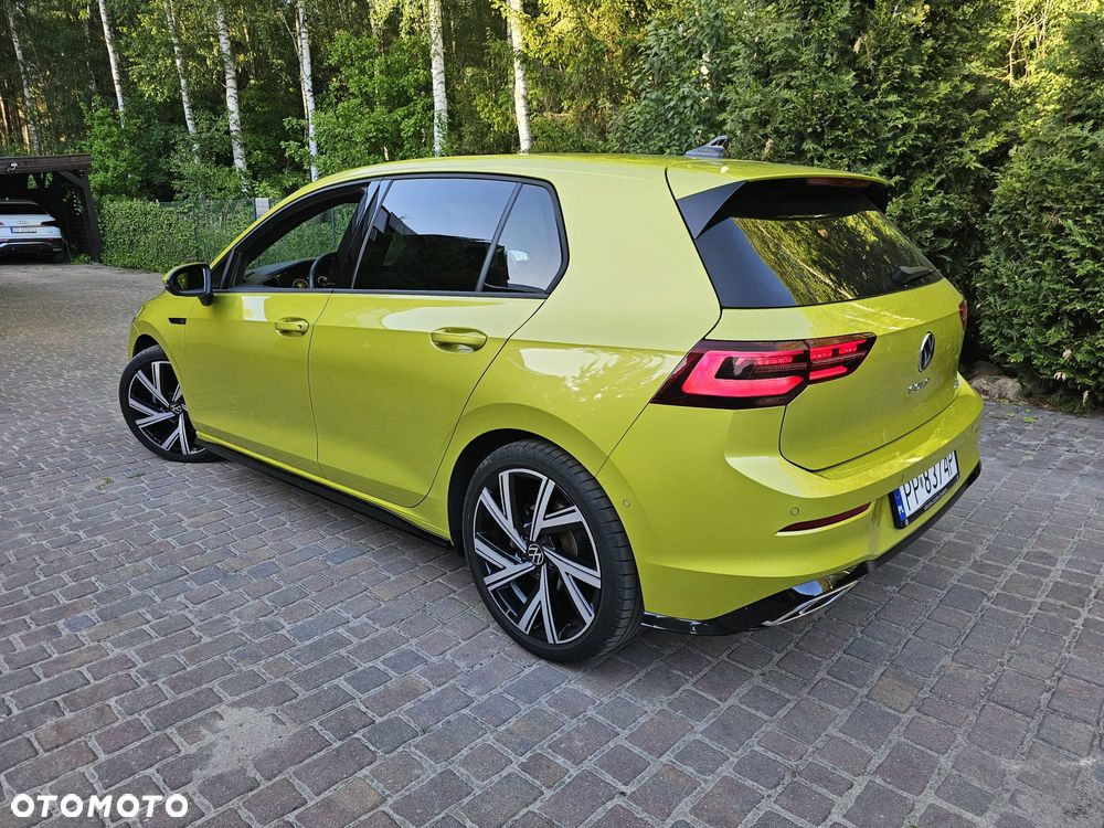 Volkswagen Golf 1.5 eTSI EVO R-Line DSG - 2