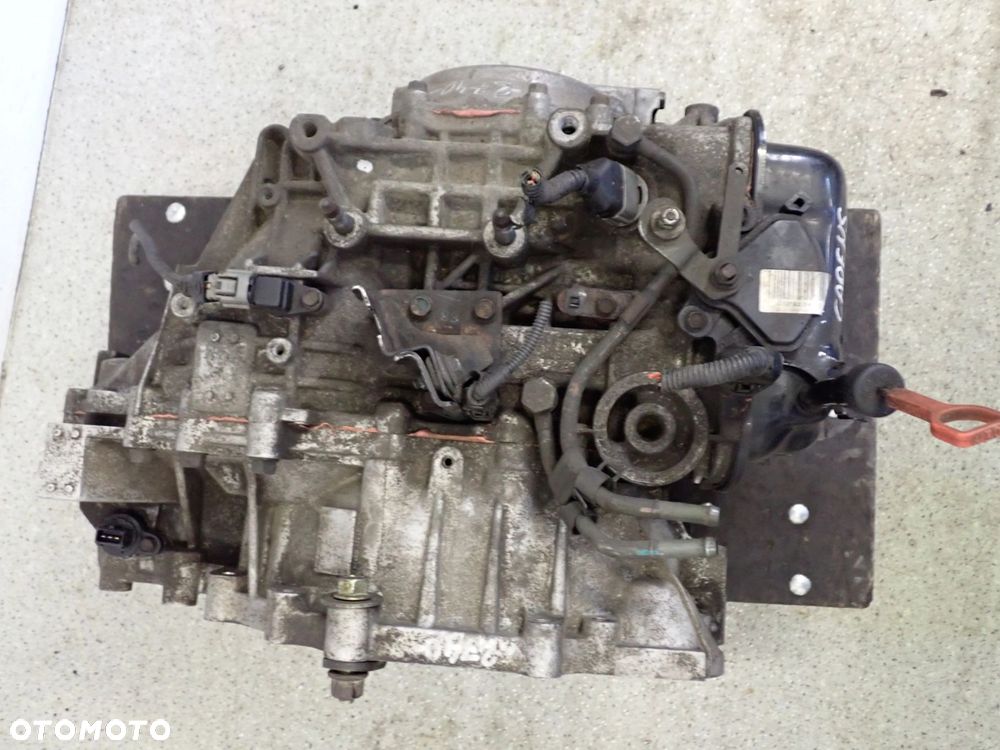 KIA CARENS II 2.0 CRDI 2001-2005 SKRZYNIA BIEGÓW AUTOMATYCZNA - 7