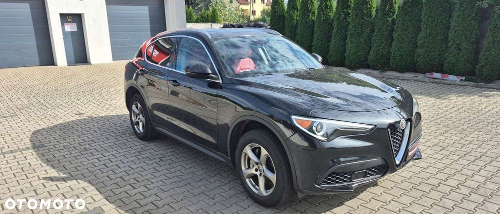 Alfa Romeo Stelvio - 4