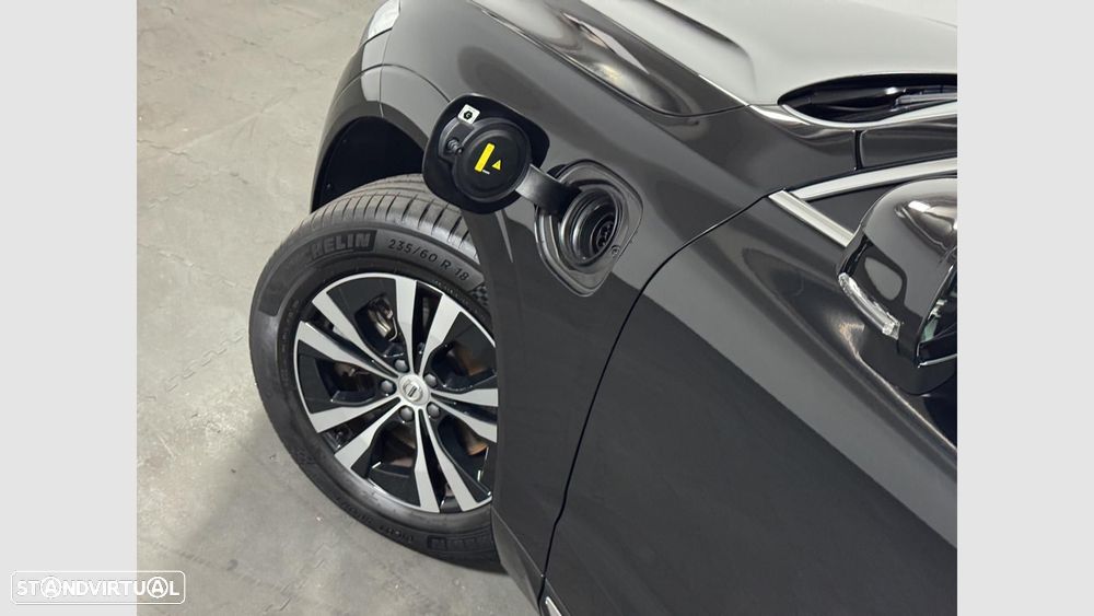 Volvo XC 60 2.0 T6 PHEV Core AWD - 24