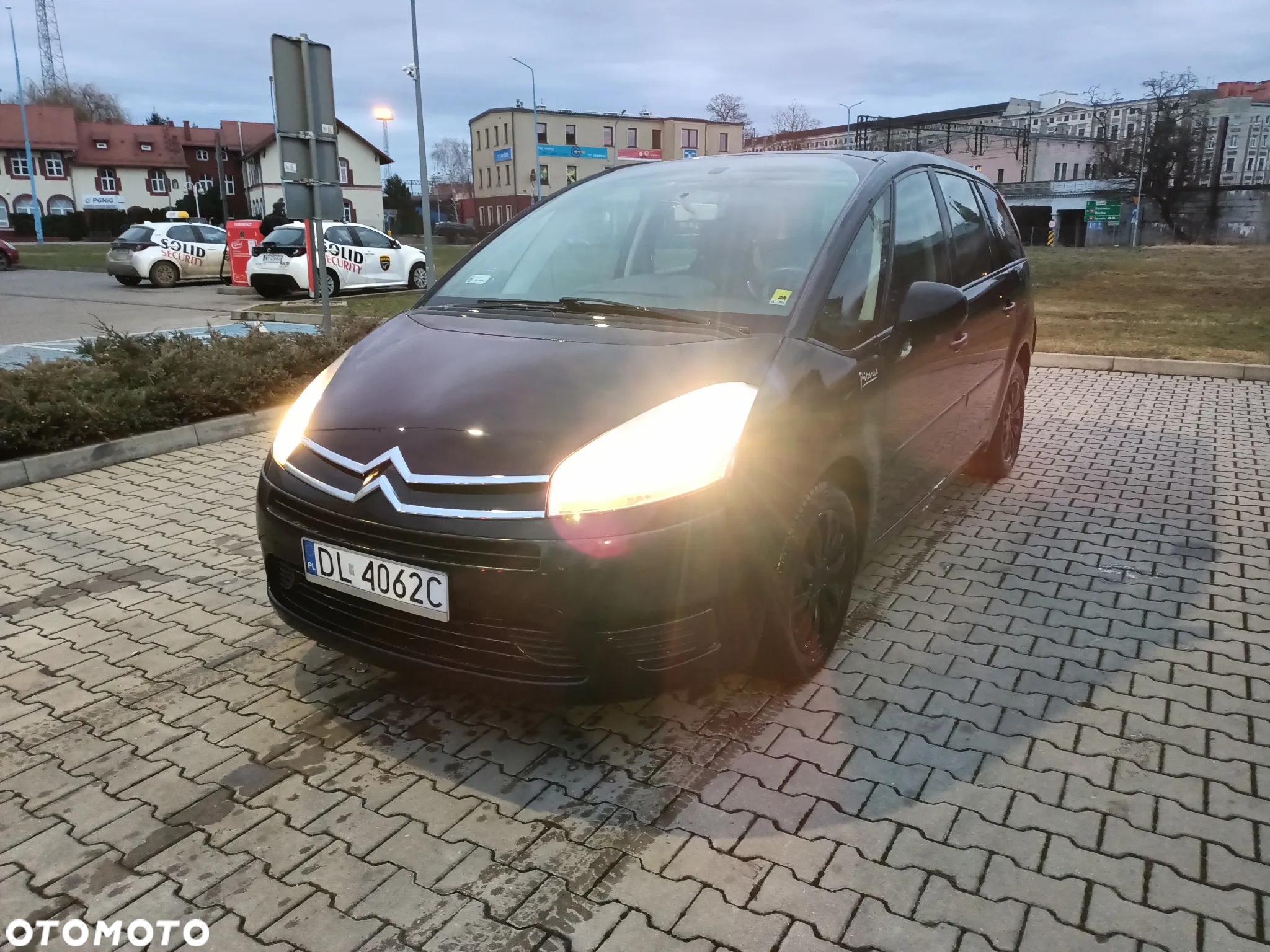 Citroën C4 Picasso 1.6 HDi FAP 7-Sitzer ESG6 Confort - 2