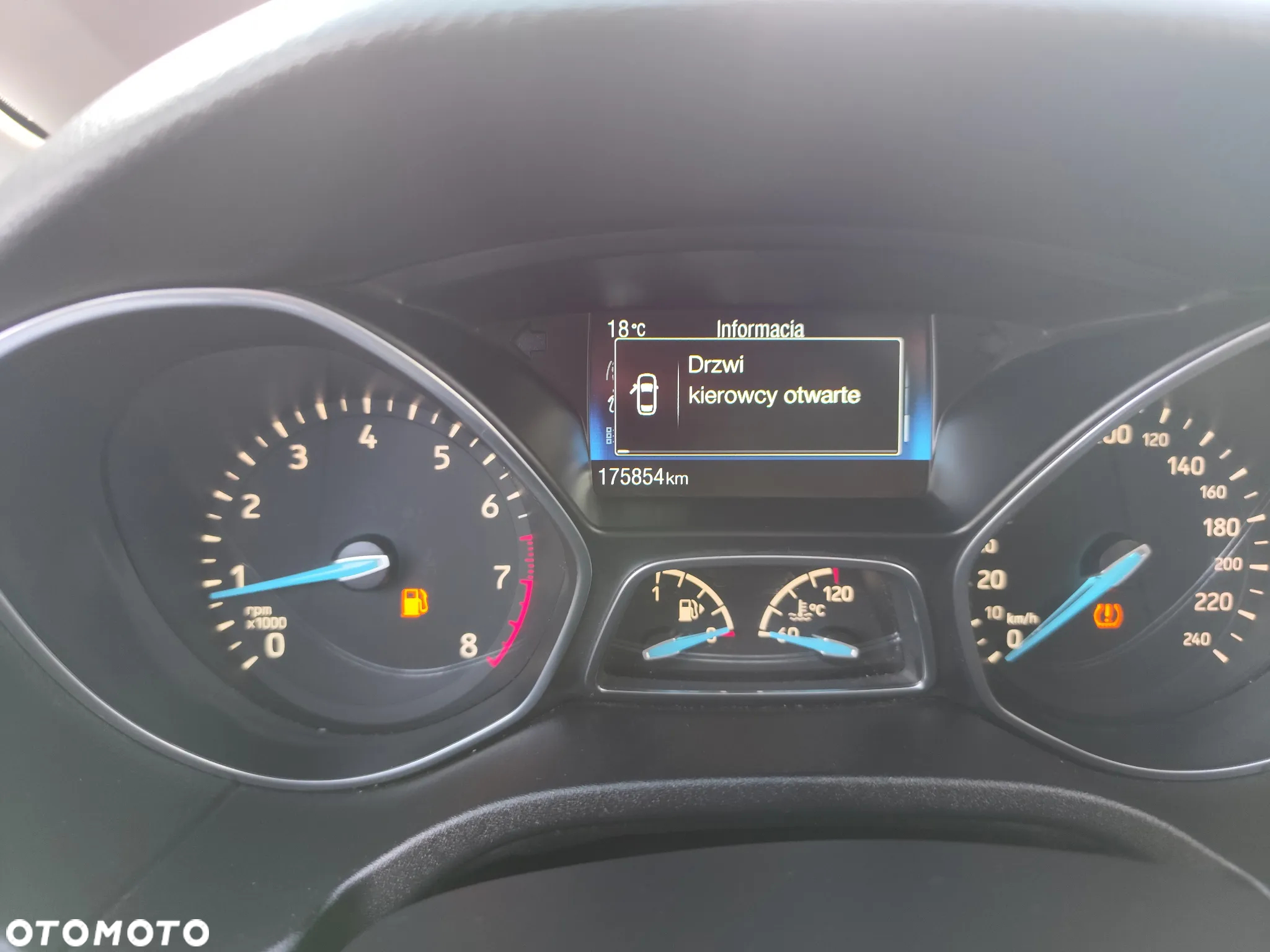 Ford Focus - 10
