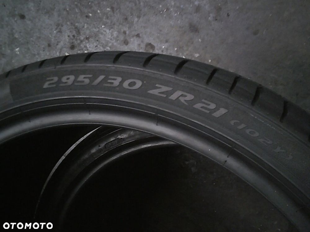 PIRELLI P Zero PZ4 MC 295/30R21 5,1mm 2022 - 4