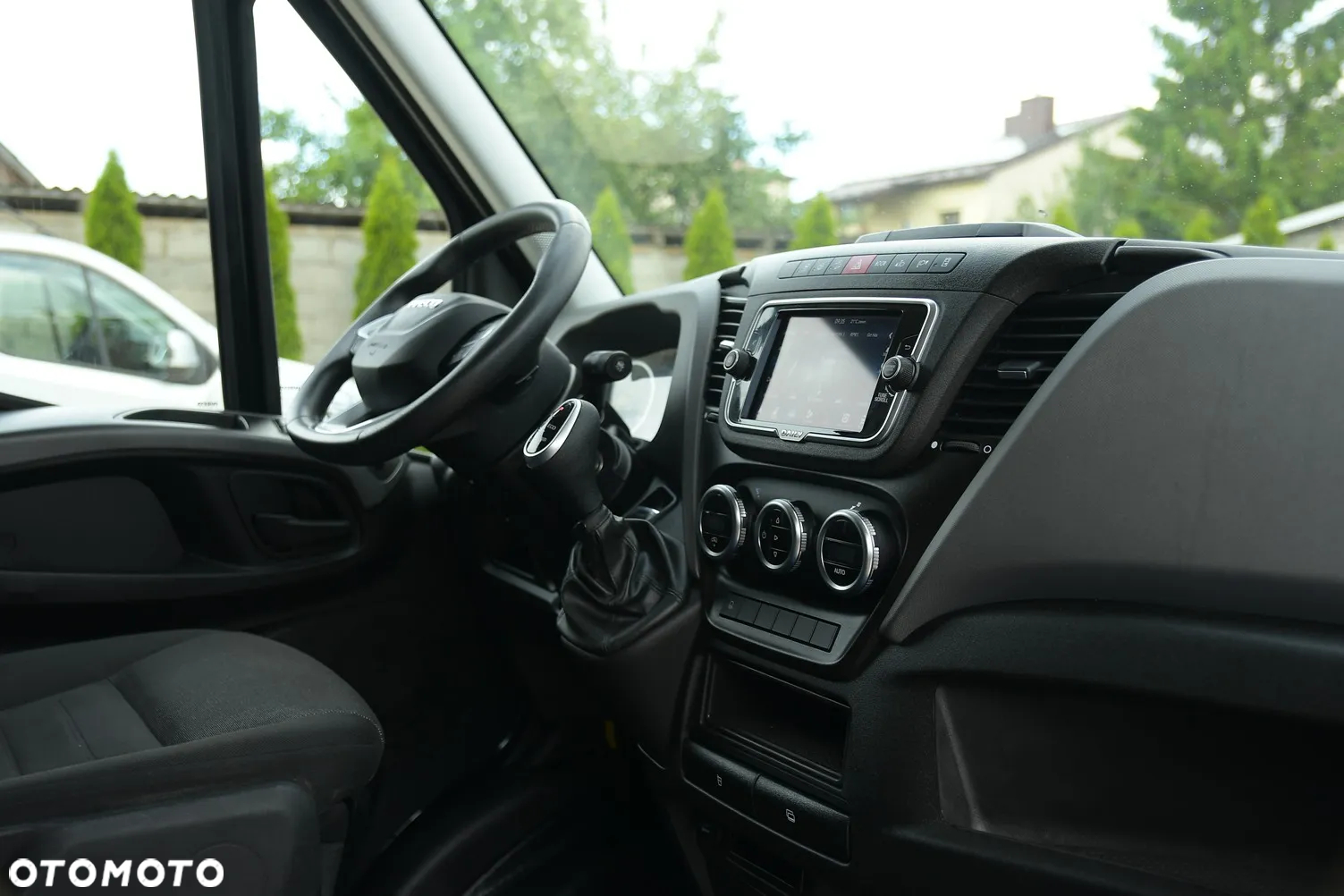 Iveco DAILY 35-180 * HiMATIC * BURTO-FIRANKA * Sypialka * BOGATE! * SUPER ZADBANE! - 20