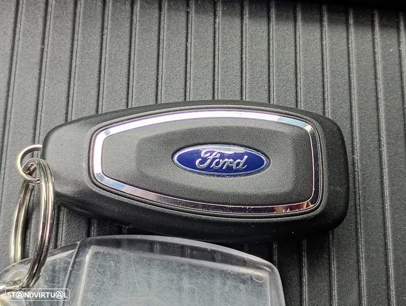 Ford Focus SW 1.0 EcoBoost MHEV ST-Line - 22