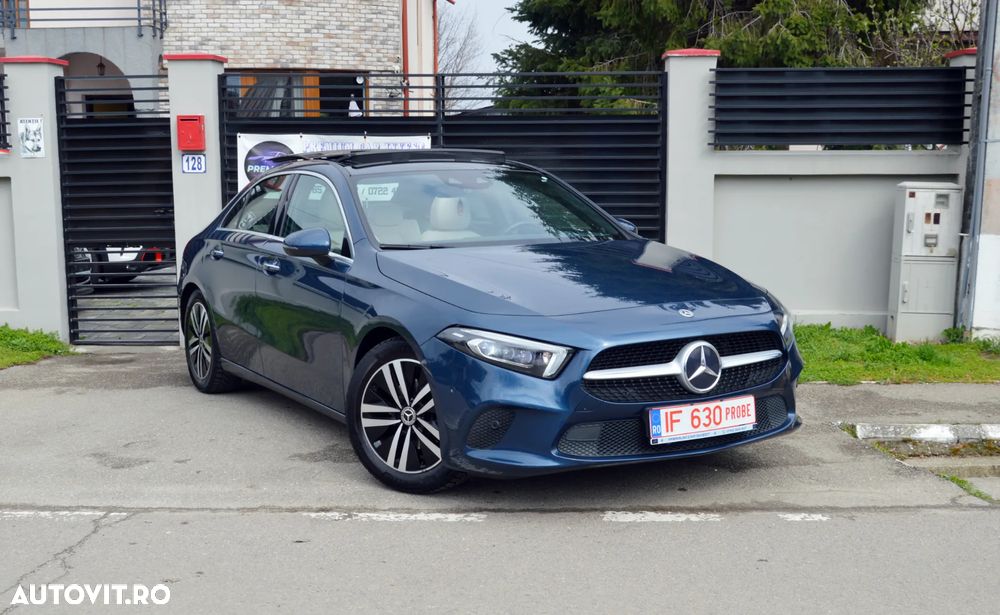 Mercedes-Benz A 180 Sedan 7G-DCT Lim. Special Edition - 2