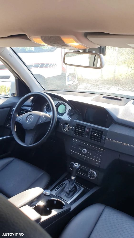 Mercedes-Benz GLK 220 CDI 4M BlueEfficiency Aut. - 2