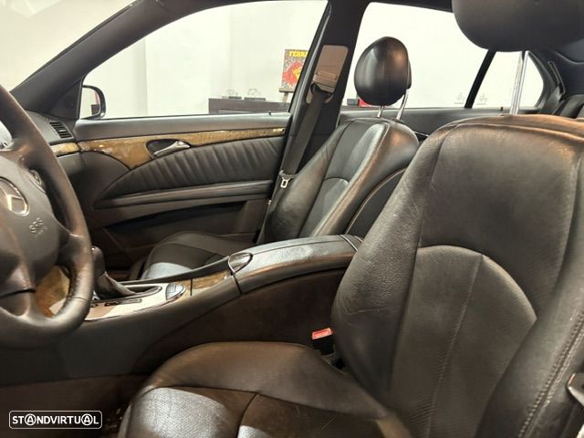 Mercedes-Benz E 270 - 30