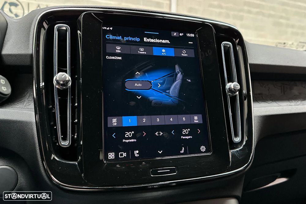 Volvo XC 40 Recharge 69 kWh Single Motor Core - 29