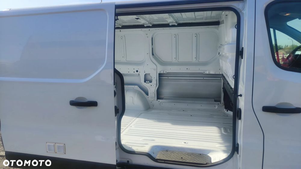 Renault Trafic - 4