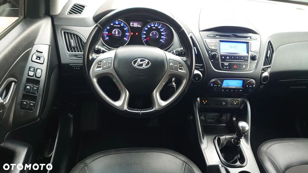 Hyundai ix35 blue 1.6 2WD Finale Gold - 8