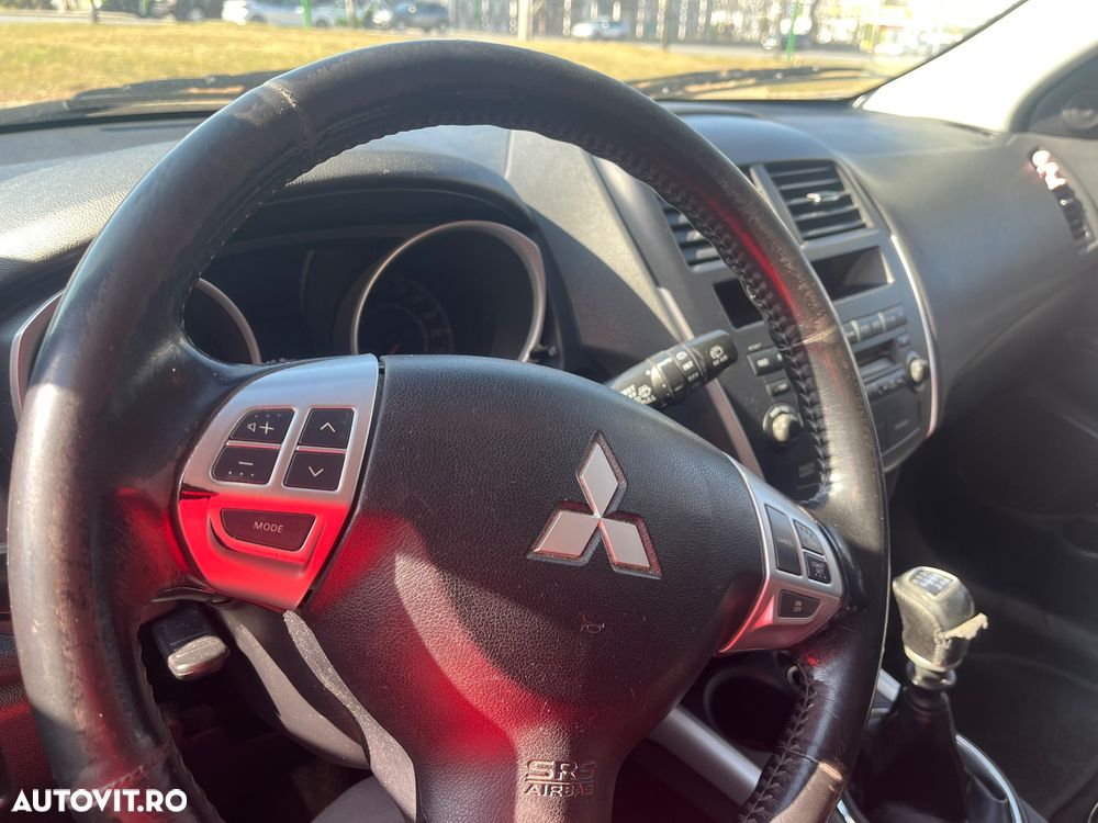 Mitsubishi ASX 1.8 DID 4WD Invite A13 - 11